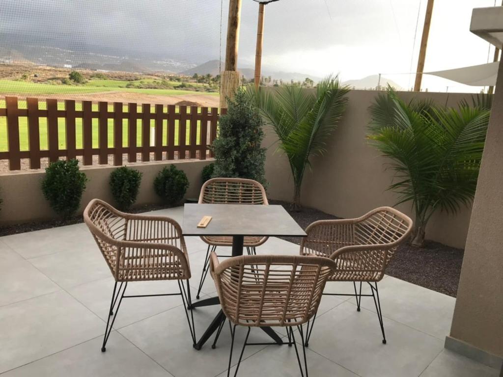 Golf Tenerife South: Mountain View Villa with Heated Pool and Accessible Amenities San Miguel de Abona Exterior photo